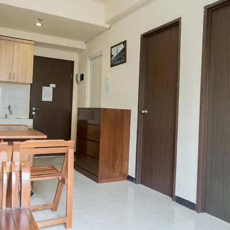 Ethnic And Comfy 2Br The Suites Metro Apartment By Travelio